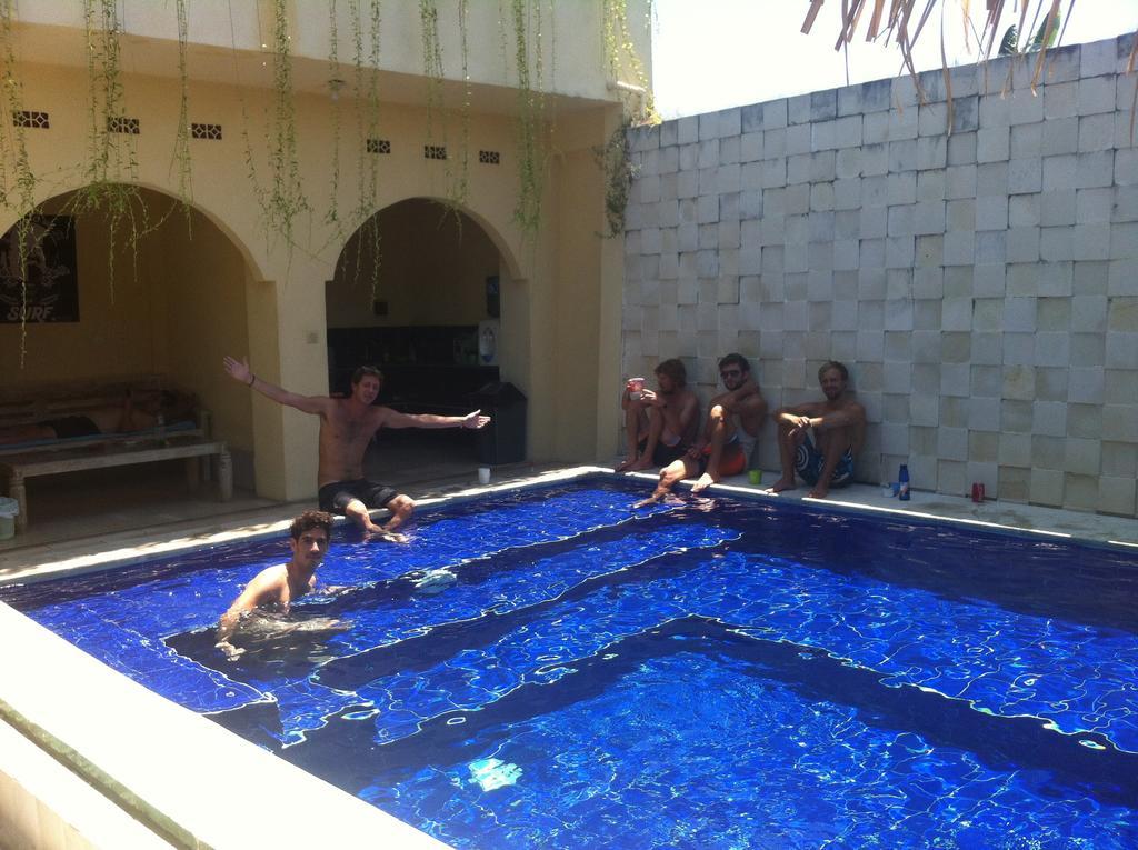 Berawa Beach Surfstay Canggu Екстериор снимка