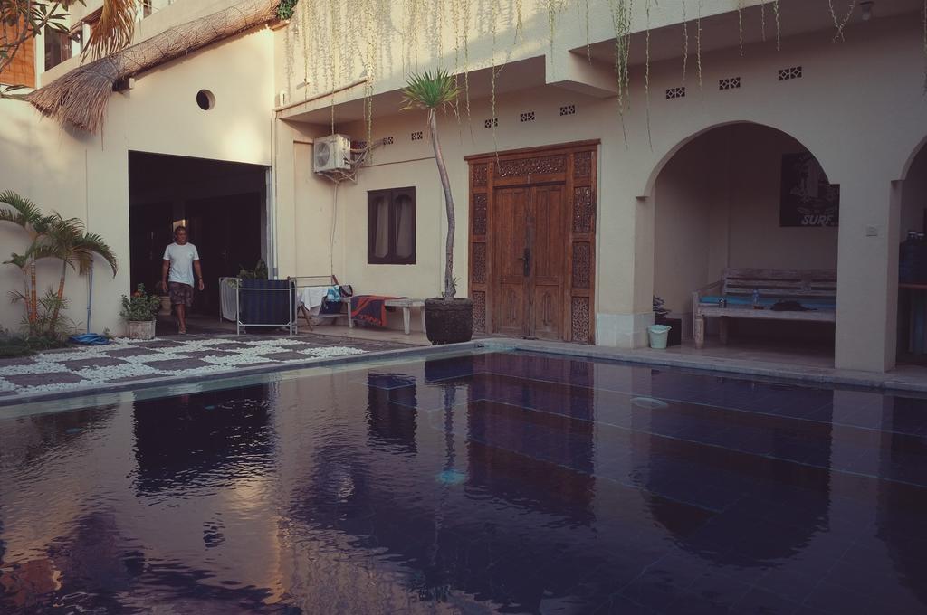 Berawa Beach Surfstay Canggu Екстериор снимка